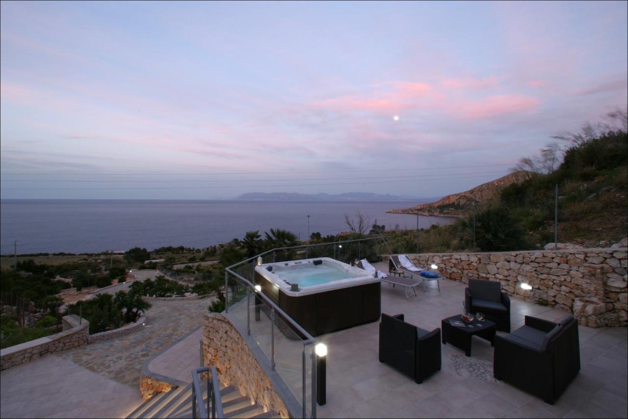 Villa Antonia - Vasca Idromassaggio Terrazza Vista Mare San Vito Lo Capo Exterior photo