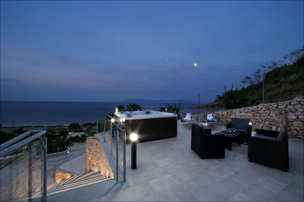 Villa Antonia - Vasca Idromassaggio Terrazza Vista Mare San Vito Lo Capo Exterior photo